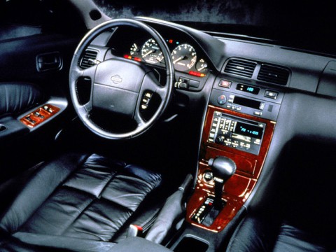 Technical specifications and characteristics for【Nissan Maxima QX II (A32)】