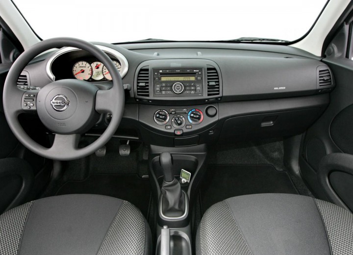 Nissan Micra K12 1.2i 80 specs, dimensions