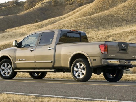 Technical specifications and characteristics for【Nissan Titan】