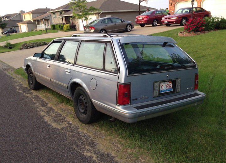 Технически характеристики за Oldsmobile Cutlass Ciera Station Wagon - picture 2