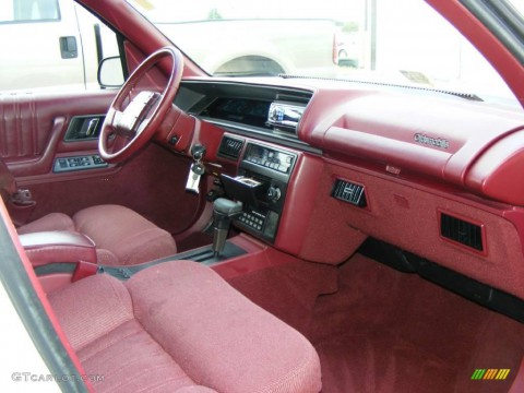 Oldsmobile Cutlass Supreme Coupe teknik özellikleri
