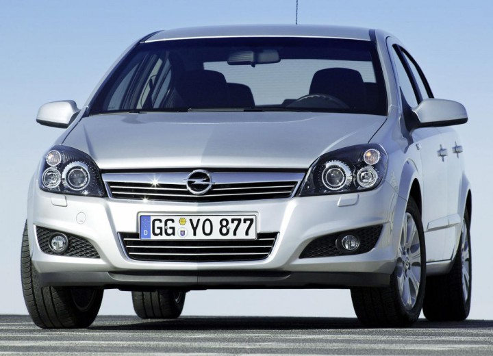 Opel Astra Astra H Sedan 1 6 I 16v 115hp Technische Daten Und Kraftstoffverbrauch Autodata24 Com