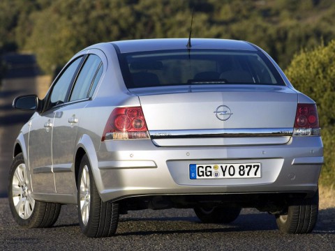 Technische Daten und Spezifikationen für Opel Astra H Sedan