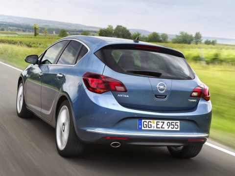 Especificaciones técnicas de Opel Astra J Restyling