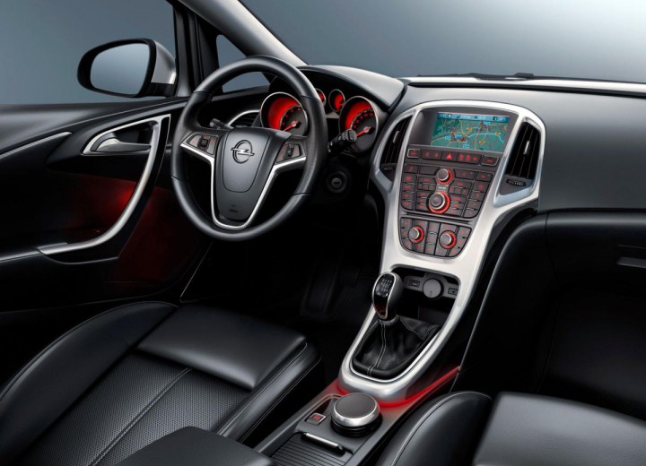 Opel Astra J-hatchback F68 2.0 CDTI 160CV - Voitures