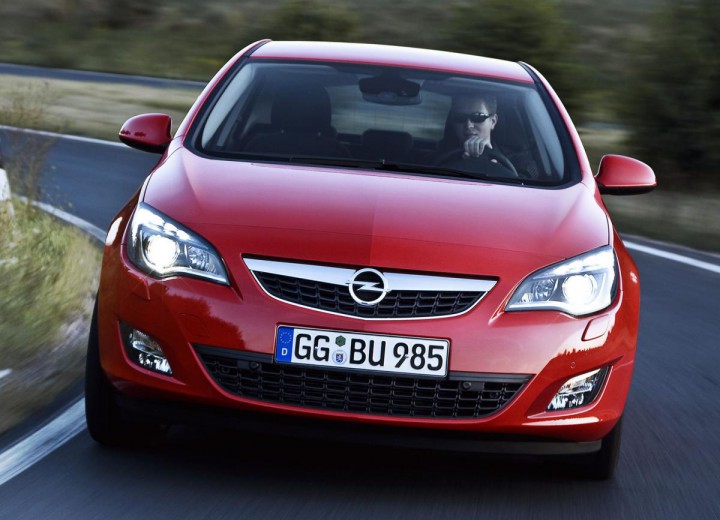 Opel Astra Astra J • 1.4 NEL (120 Hp) caractéristiques techniques et  consommation de carburant — AutoData24.com