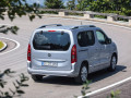  Caractéristiques techniques complètes et consommation de carburant de Opel Combo Combo E Electric AT (136hp)
