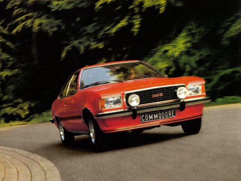 Caractéristiques techniques de Opel Commodore B Coupe