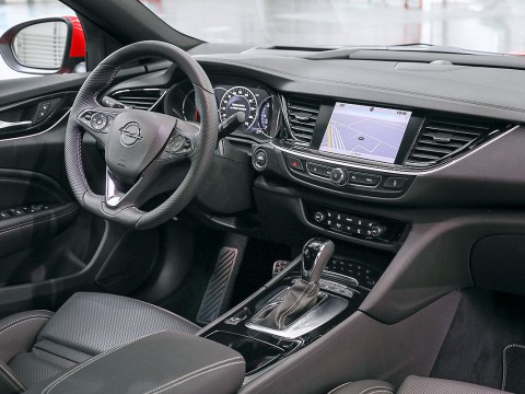 Технические характеристики о Opel Insignia II Hatchback