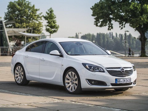 Technische Daten und Spezifikationen für Opel Insignia Sedan