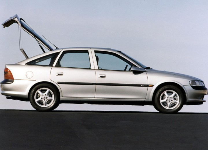 Opel Vectra B CC technical specifications and fuel consumption