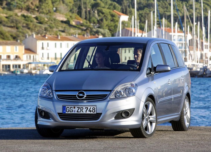 Opel Zafira 1.9 CDTI B specs, lap times, performance data 