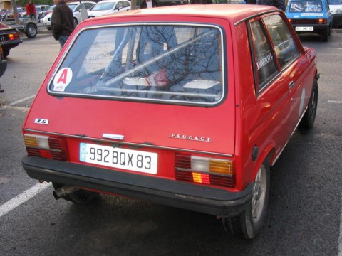 Specificații tehnice pentru Peugeot 104 Coupe