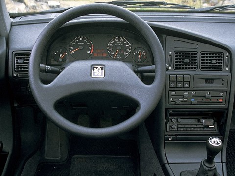 Caratteristiche tecniche di Peugeot 405 II Break (4E)