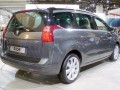 Peugeot 5008 5008 1.6 e-HDi (112 Hp) FAP STT full technical specifications and fuel consumption