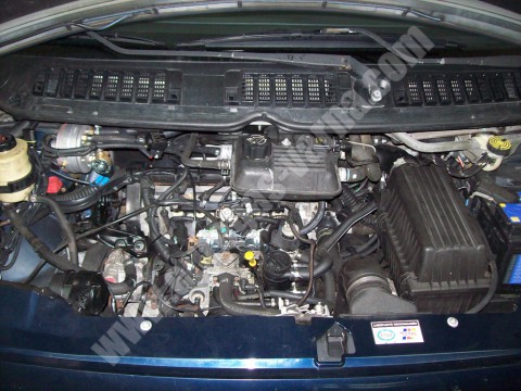 Technische Daten und Spezifikationen für Peugeot 806 (221)