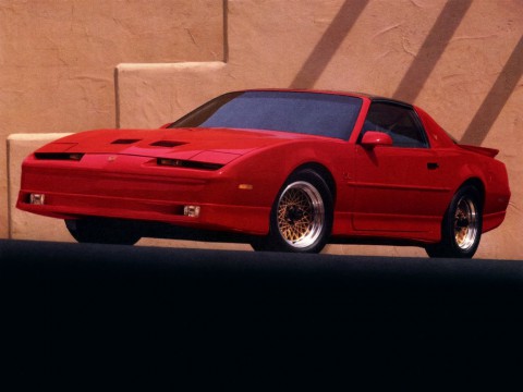 Technical specifications and characteristics for【Pontiac Firebird III】
