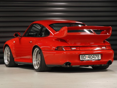 Caractéristiques techniques de Porsche 911 (993)