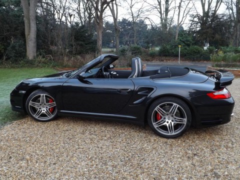 Technical specifications and characteristics for【Porsche 911 Cabrio (997)】