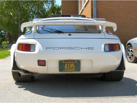 Caractéristiques techniques de Porsche 928