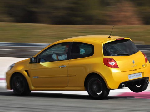 Technical specifications and characteristics for【Renault Clio III】
