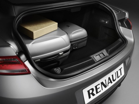 Caractéristiques techniques de Renault Laguna Coupe