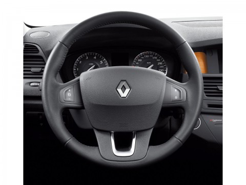 Технически характеристики за Renault Laguna III