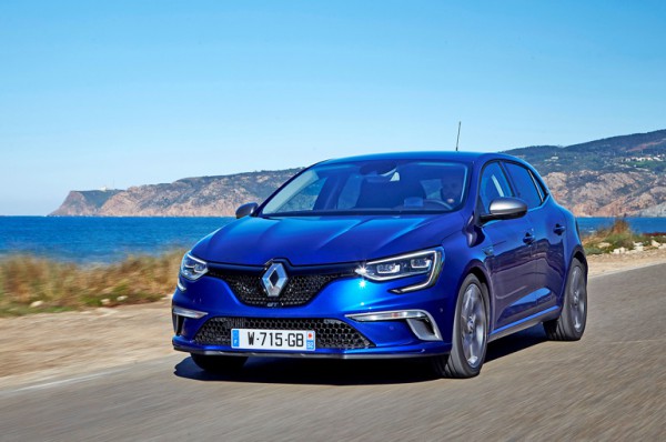 Първи тест на новото Renault Megane Sedan  | ФАКТИ.БГ