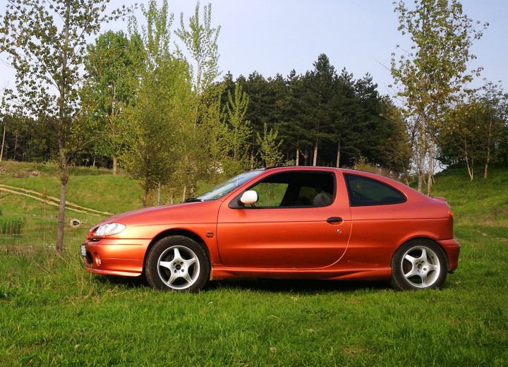 Specificații tehnice pentru Renault Megane Coach I (DA) - picture 4