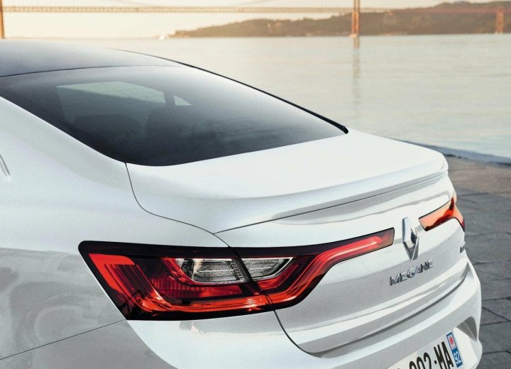 Specificații tehnice pentru Renault Megane IV Sedan - picture 11