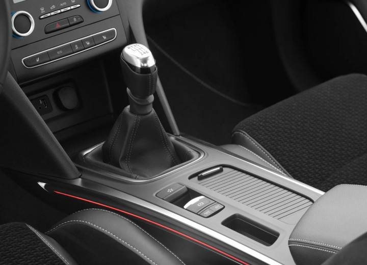 Specificații tehnice pentru Renault Megane IV Sedan - picture 8