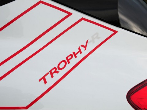 Τεχνικά χαρακτηριστικά για Renault Megane R.S. 275 Trophy