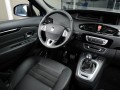 Caracteristici tehnice complete și consumul de combustibil pentru Renault Scenic Scenic collection 2012 1.6 16V (110 Hp)