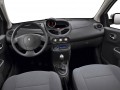  Caractéristiques techniques complètes et consommation de carburant de Renault Twingo Twingo II 1.2 16V (76 Hp)