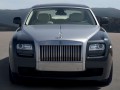 Rolls-Royce Ghost Ghost 6.6 V12 48V  (570 Hp) için tam teknik özellikler ve yakıt tüketimi 