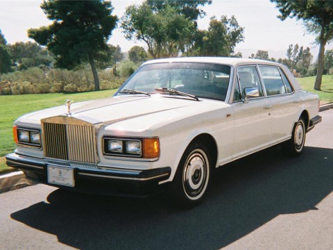 Technical specifications and characteristics for【Rolls-Royce Silver Spur】