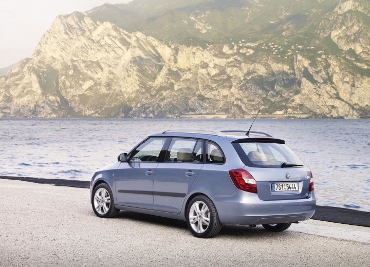 Технически характеристики за Skoda Fabia II Combi - picture 3