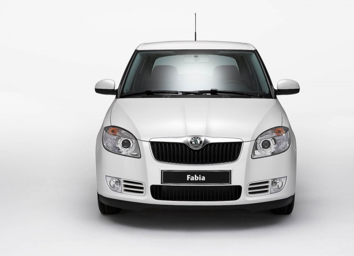 File:Skoda Fabia II Facelift front 20100515.jpg - Wikimedia Commons