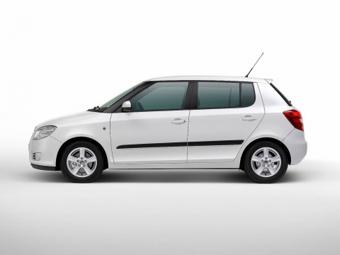 Technical specifications and characteristics for【Skoda Fabia II】