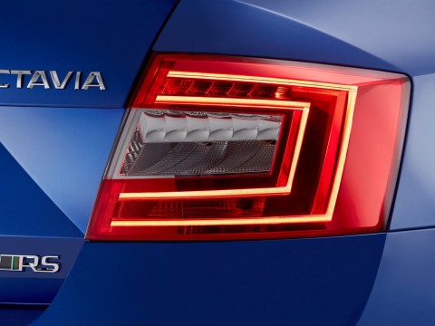 Especificaciones técnicas de Skoda Octavia RS III
