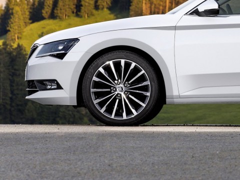 Technical specifications and characteristics for【Skoda Superb III Combi】