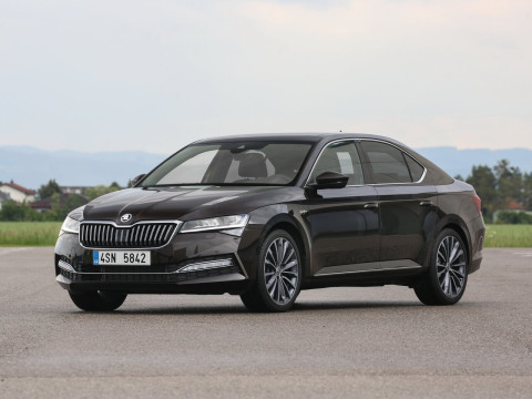 Technical specifications and characteristics for【Skoda Superb III Restyling】