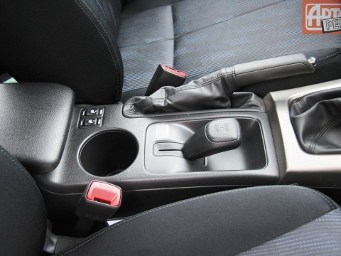 Especificaciones técnicas de Subaru Forester III