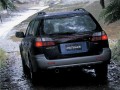 Especificaciones técnicas completas y gasto de combustible para Subaru Outback Outback II (BE,BH) 2.5 i 4WD (156 Hp)