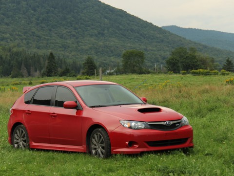 Subaru WRX Hatchback teknik özellikleri