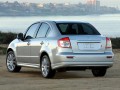  Caractéristiques techniques complètes et consommation de carburant de Suzuki SX4 SX4 Sedan 1.6 i 16V VVT 2WD (107 Hp)