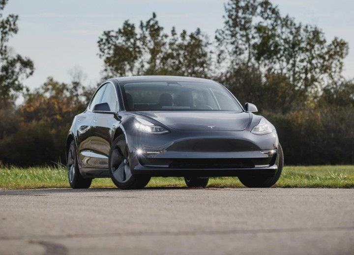 Технические характеристики о Tesla Model 3 - picture 2