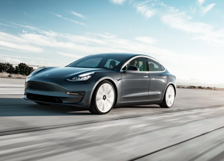 Технические характеристики о Tesla Model 3 - picture 1