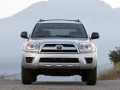 Toyota 4runner 4runner IV 4.7 i V8 32V 2WD (235 Hp) full technical specifications and fuel consumption