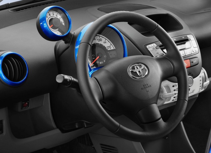 Technische Daten und Spezifikationen für Toyota Aygo (Facelift 2009) - picture 7